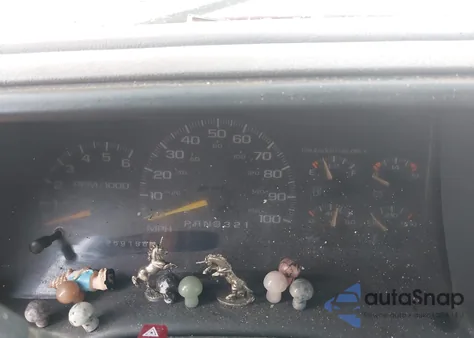 1998 Chevrolet K1500 Fleetside z USA, uszkodzony, nr VIN 2GCEK19R0W1192623